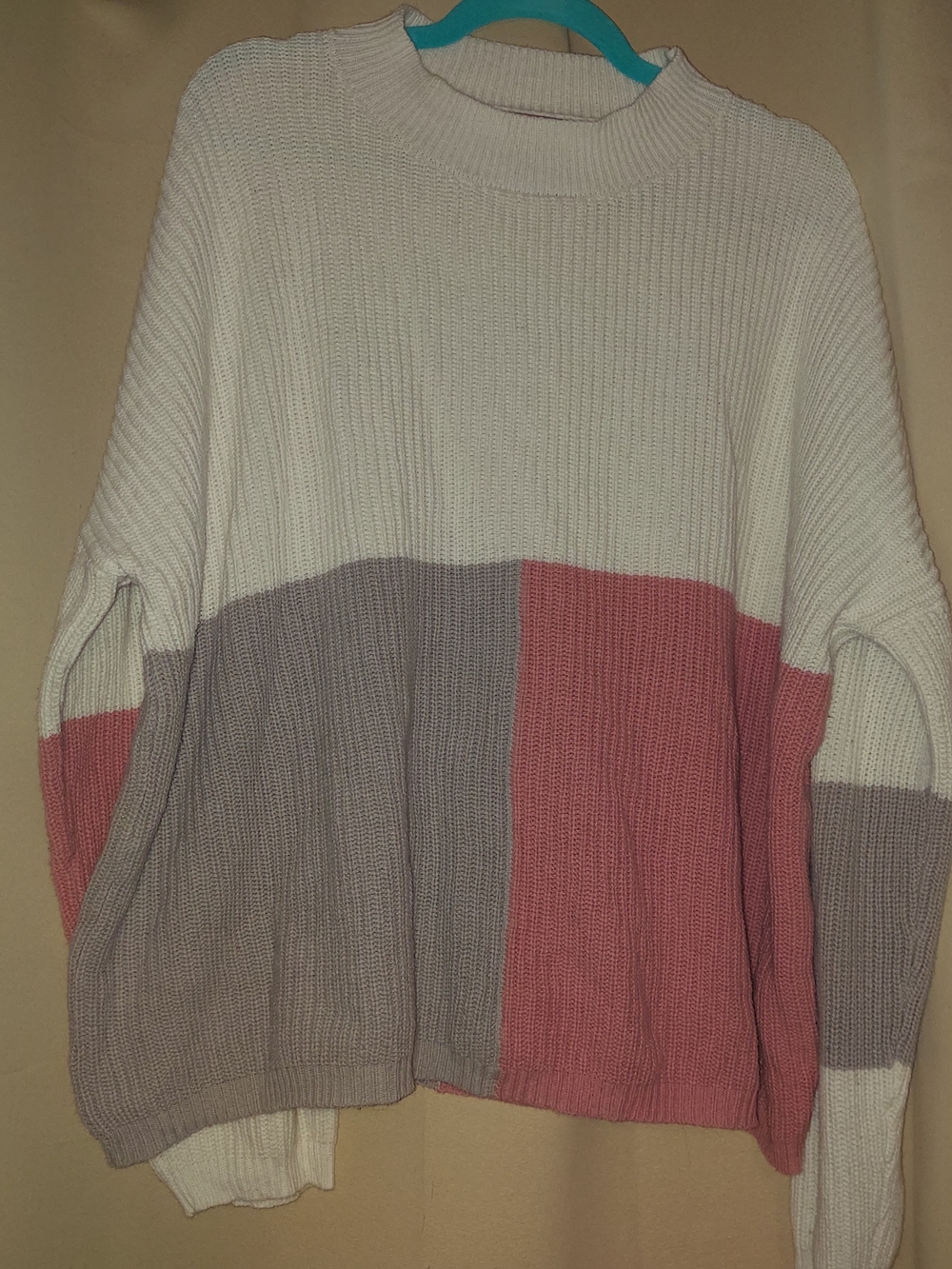 ANDREE BY UNIT Cream, Gray & Pink Blocked Crewneck Sweater